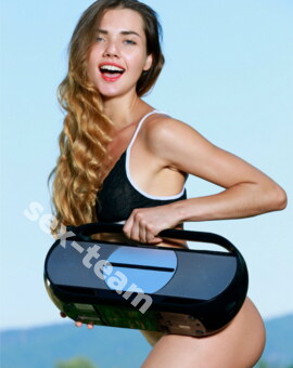 Массаж: Массажистка