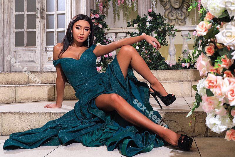 алина